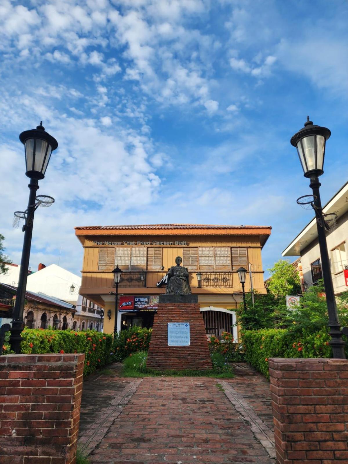 The River House - Loft Units Villa Vigan Exterior photo